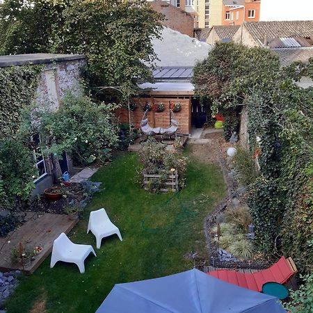 L'Hote Des Geants 아트 외부 사진