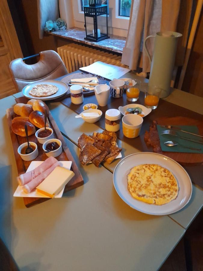 L'Hote Des Geants 아트 외부 사진