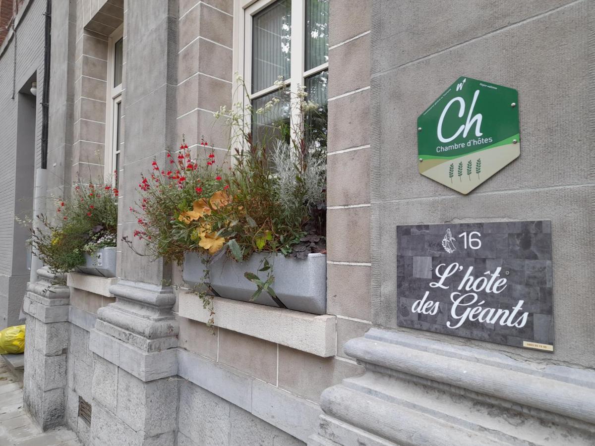 L'Hote Des Geants 아트 외부 사진