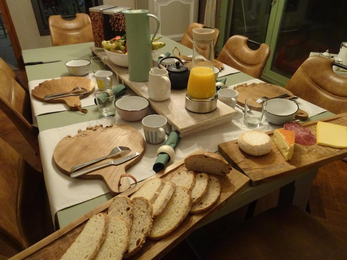 L'Hote Des Geants 아트 외부 사진